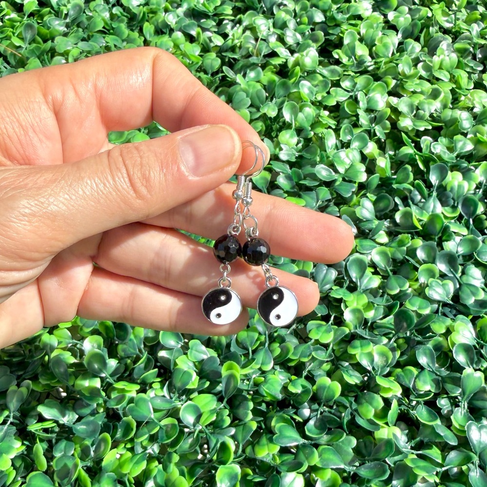 Faceted Black Onyx & Yin Yang Charm Earrings